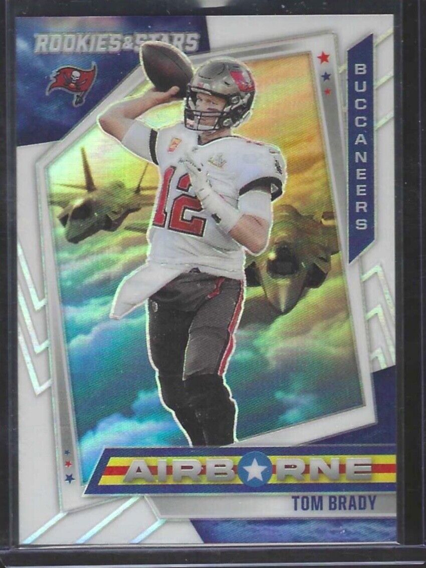 TOM BRADY 2021 PANINI ROOKIES & STARS AIRBORNE WHITE PRIZM #D 014/149