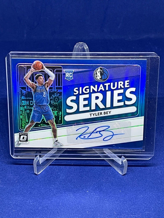 TYLER BEY 2020-21 PANINI DONRUSS OPTIC SIGNATURES BLUE PRIZM AUTO RC #D 1/25