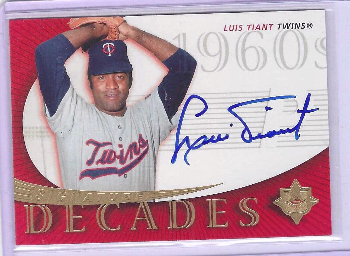 LUIS TIANT 2005 UD ULTIMATE COLLECTION SIGNATURE DECADES "1960s" ON CARD AUTO