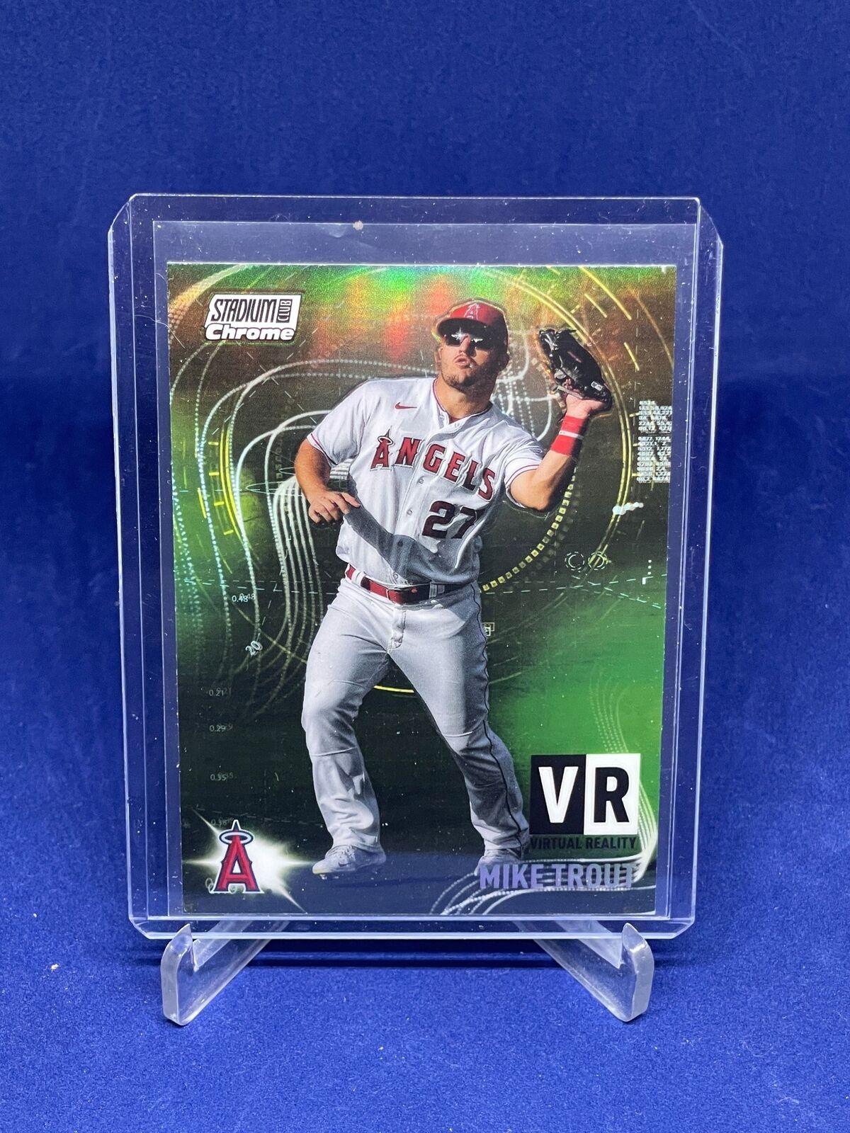 MIKE TROUT 2021 TOPPS STADIUM CLUB CHROME VR REFRACTOR