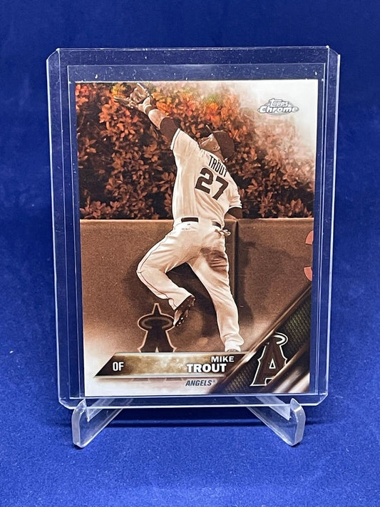 MIKE TROUT 2016 TOPPS CHROME SEPIA REFRACTOR #1