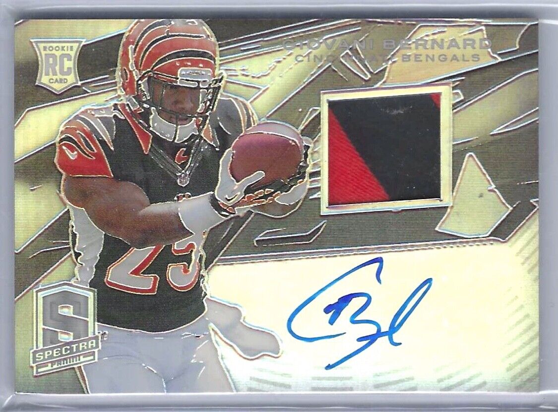 GIOVANI BERNARD 2013 PANINI SPECTRA SILVER PRIZM ROOKIE PATCH AUTO RC #D 41/99