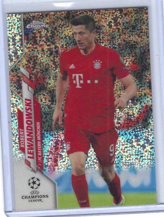 ROBERT LEWANDOWSKI 2019-20 TOPPS CHROME SPECKLE REFRACTOR #73
