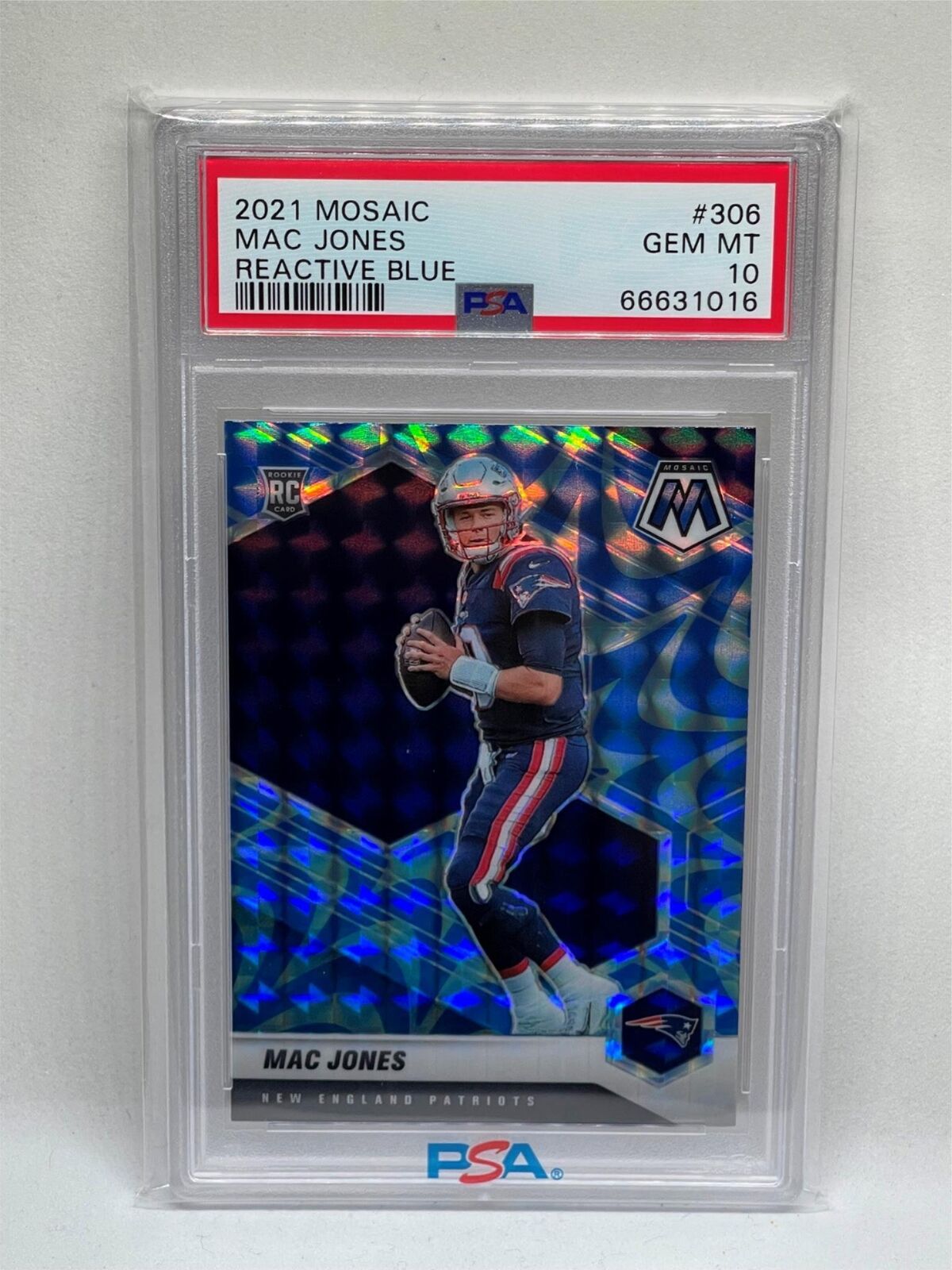 MAC JONES 2021 PANINI MOSAIC REACTIVE BLUE PRIZM ROOKIE RC # 306 PSA 10 GEM MINT