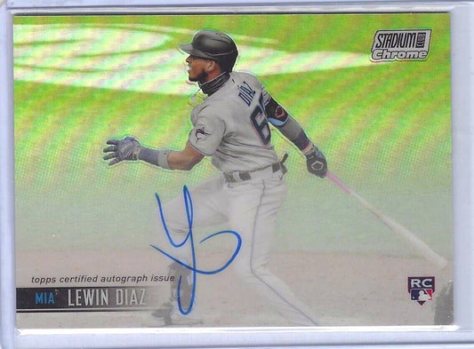 LEWIN DIAZ 2021 TOPPS STADIUM CLUB CHROME REFRACTOR ON CARD AUTO RC #SCCBA-LD