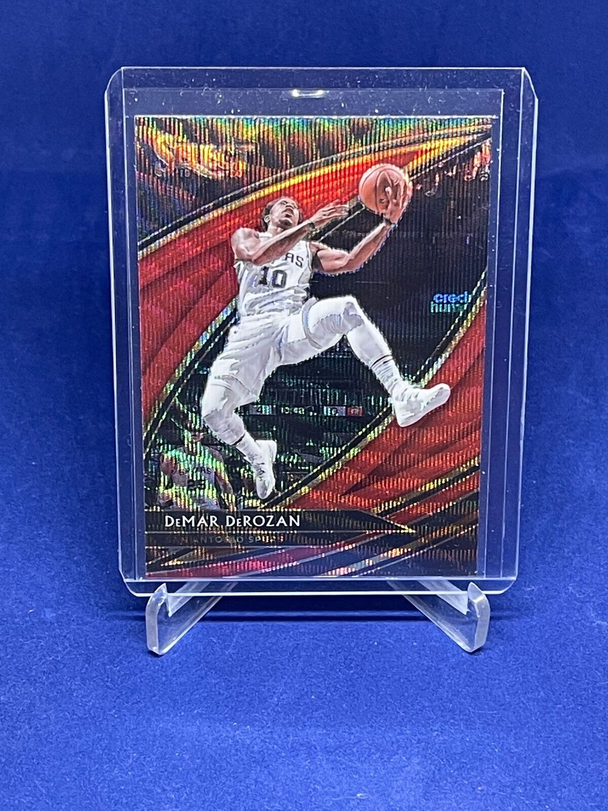 DEMAR DEROZAN 2019-20 PANINI SELECT COURTSIDE RED WAVE PRIZM SP #264