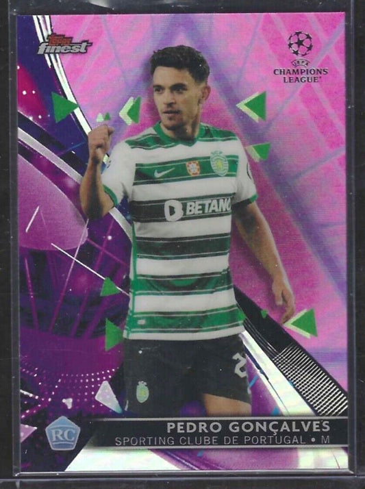 PEDRO GONCALVES 2021-22 TOPPS FINEST PINK REFRACTOR ROOKIE RC #D 018/125