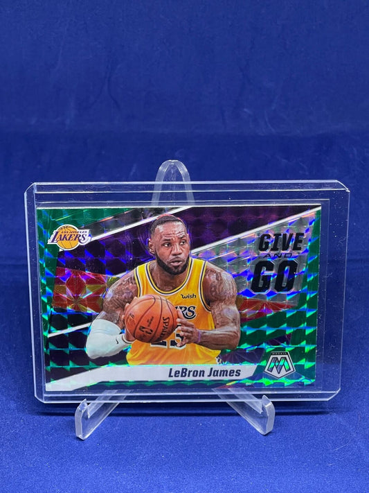 LEBRON JAMES 2019-20 PANINI MOSAIC GIVE AND GO GREEN MOSAIC PRIZM #8