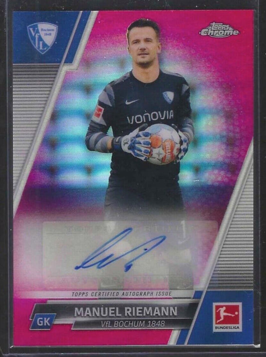 MANUEL RIEMANN 2021-22 TOPPS CHROME PINK REFRACTOR AUTO #D 038/150