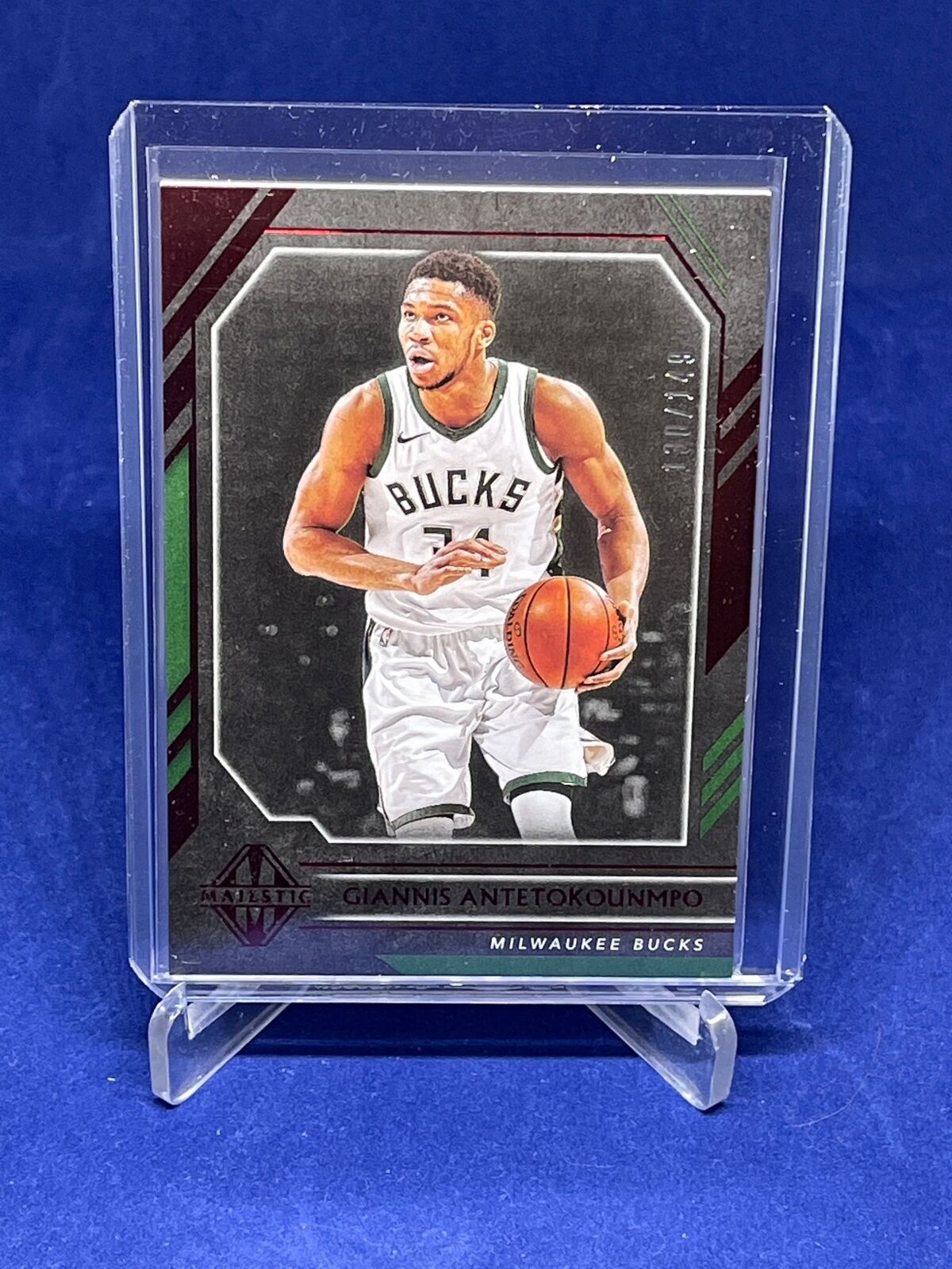 GIANNIS ANTETOKOUNMPO 2020-21 PANINI CHRONICLES MAJESTIC RED #D 130/149