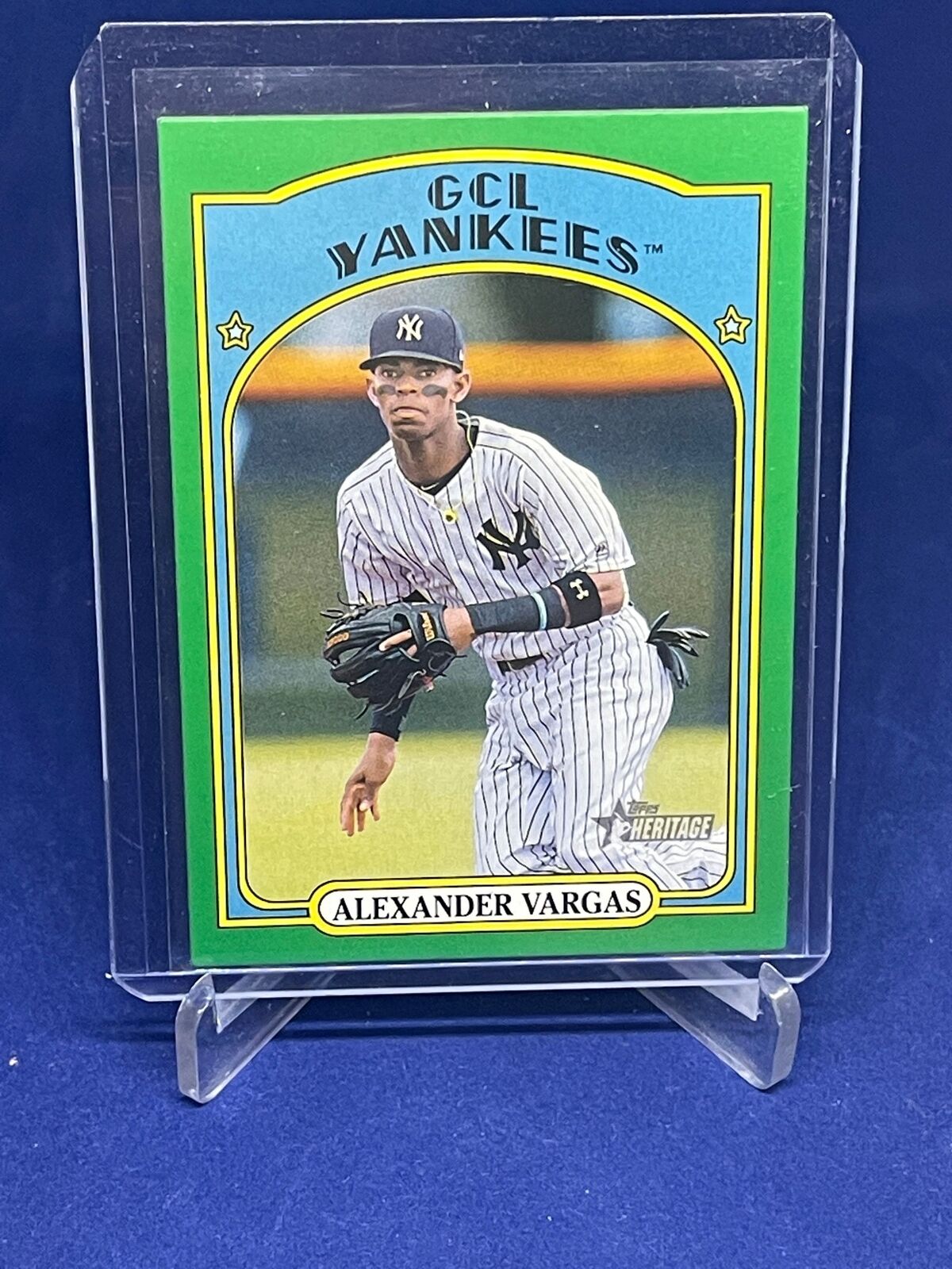 ALEXANDER VARGAS 2021 TOPPS HERITAGE MINORS GREEN PROSPECT #D 34/75