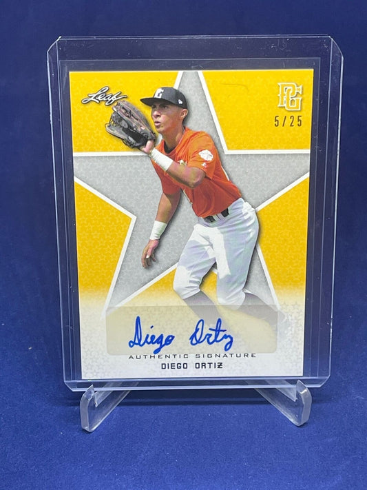 DIEGO ORTIZ 2020 LEAF PERFECT GAME NATIONAL SHOWCASE YELLOW AUTO PROSPECT #D /25