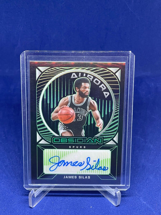 JAMES SILAS 2020-21 PANINI OBSIDIAN AURORA ELECTRIC ETCH GREEN AUTO #D 15/25