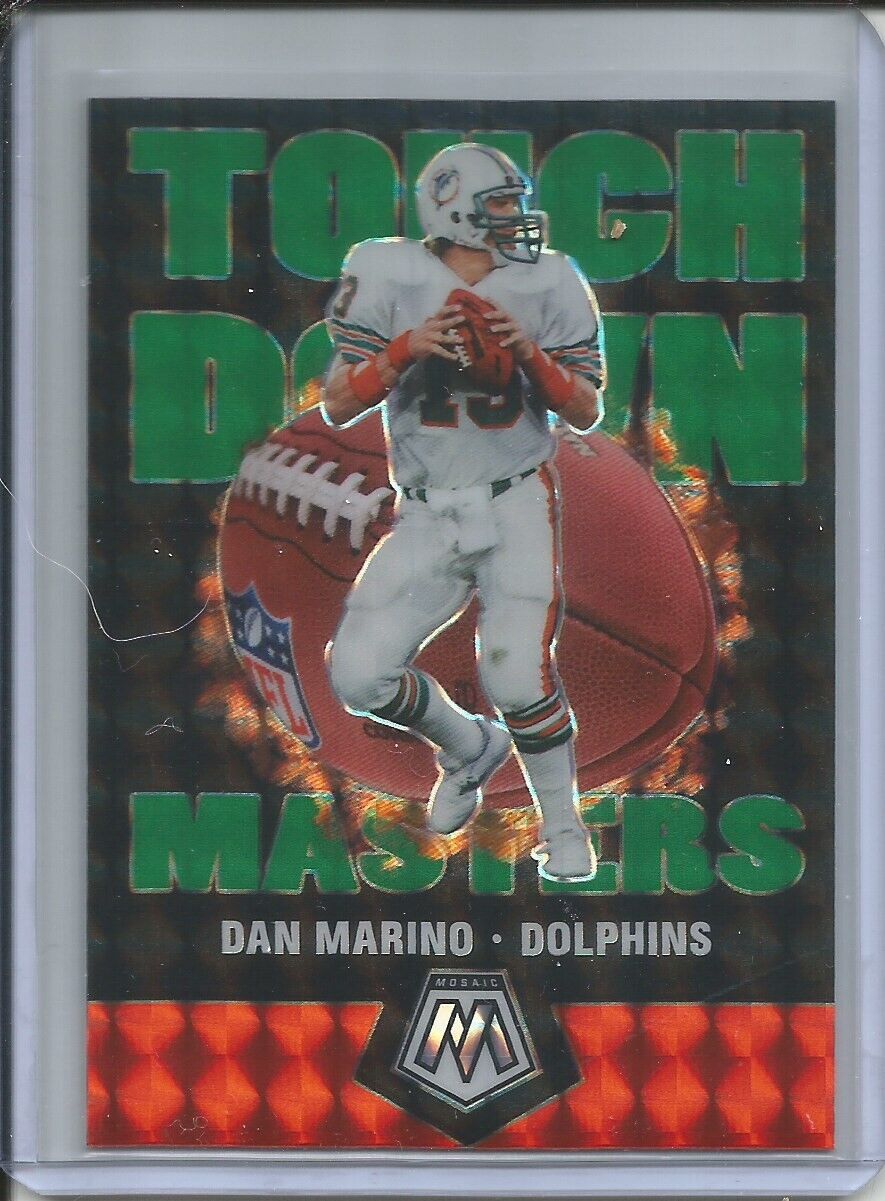 DAN MARINO 2019-20 PANINI MOSAIC TOUCHDOWN MASTERS GREEN PRIZM DOLPHINS