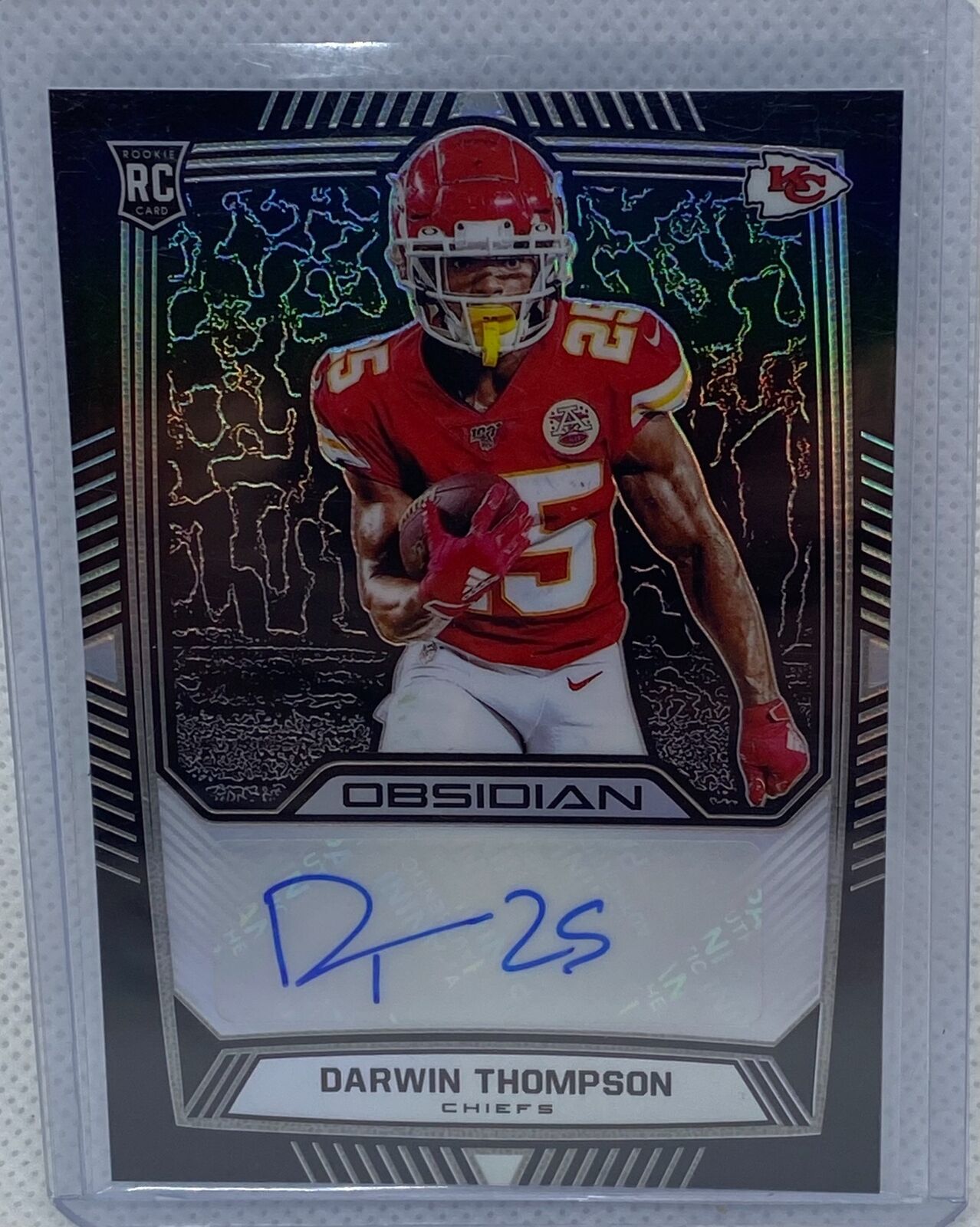 DARWIN THOMPSON 2019 PANINI OBSIDIAN AUTO RC #D /150