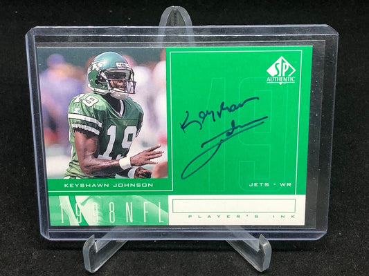 KEYSHAWN JOHNSON 1999 UPPER DECK SP AUTHENTIC PLAYERS INK GREEN ON CARD AUTO