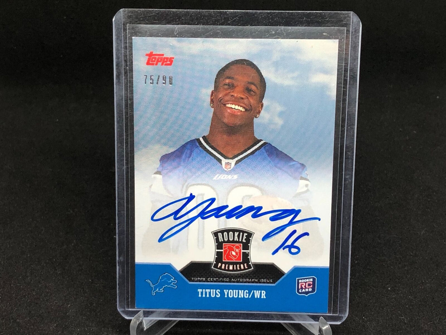 TITUS YOUNG 2011 TOPPS ROOKIE PREMIERE ON CARD AUTO RC #D 75/90