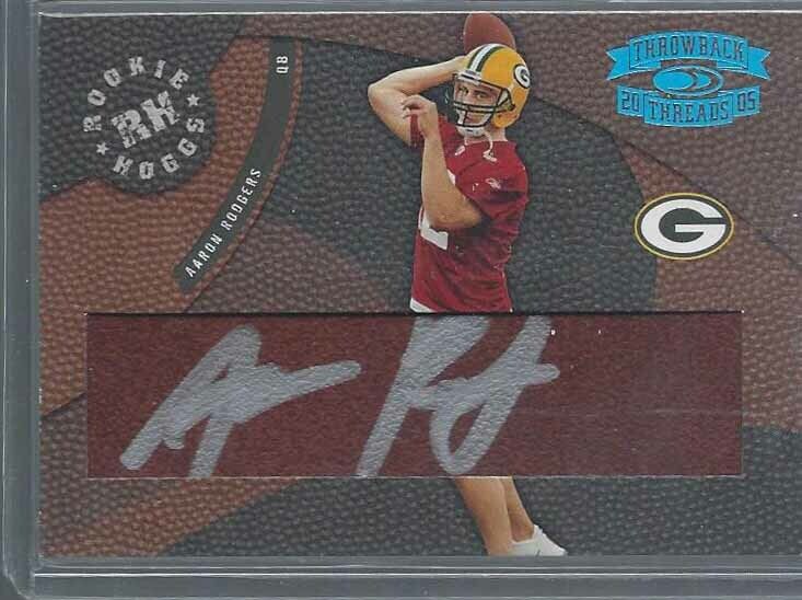 AARON RODGERS 2005 THROWBACK THREADS ROOKIE HOGGS ON CARD AUTO RC #D 114/150