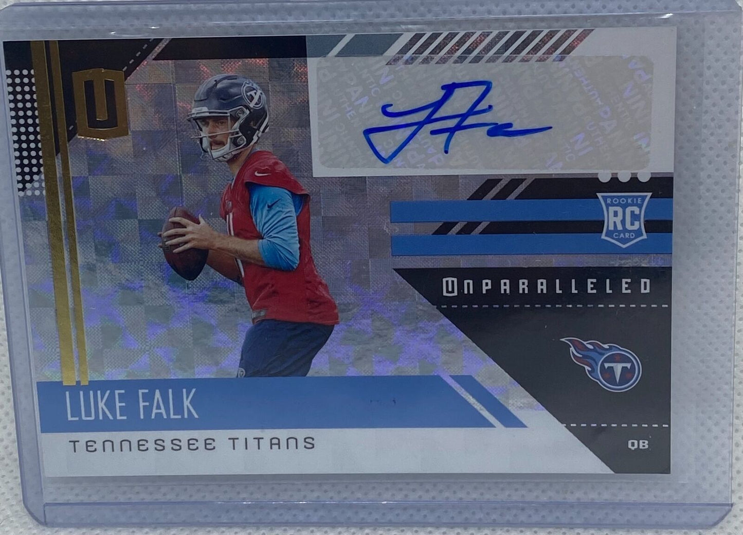 LUKE FALK 2018 PANINI UNPARALLELED HYPER AUTO RC #D 6/25