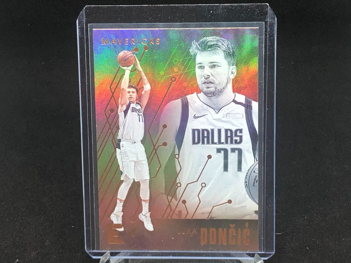 LUKA DONCIC 2019-20 PANINI CHRONICLES COPPER ESSENTIALS # 206