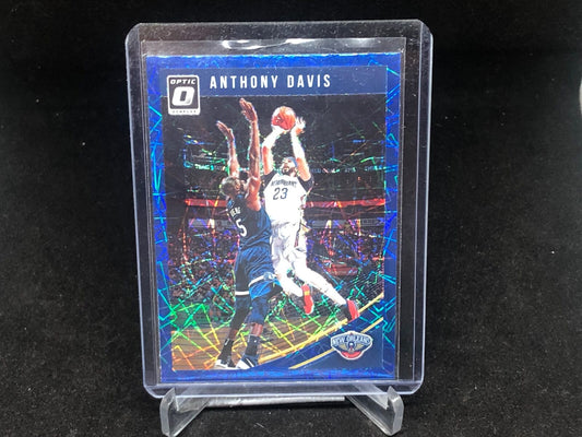 ANTHONY DAVIS 2018-19 DONRUSS OPTIC BLUE VELOCITY HOLO # 47