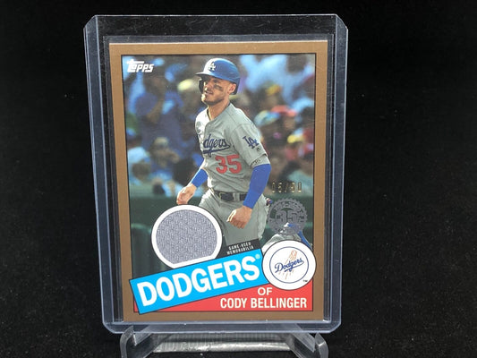 CODY BELLINGER 2020 TOPPS SERIES ONE 1985 35TH ANNIV GOLD GAME USED JERSEY /50