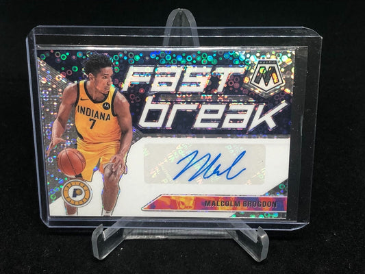MALCOLM BROGDON 2019-20 PANINI MOSAIC FAST BREAK PRIZM AUTO