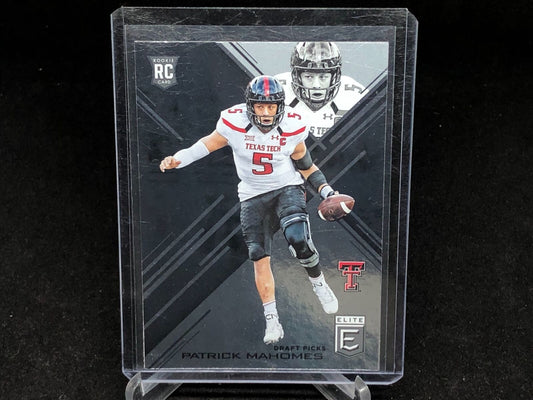 PATRICK MAHOMES 2017 PANINI ELITE DRAFT PICKS TRUE ROOKIE RC # 145
