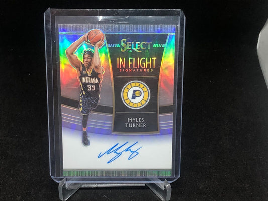 MYLES TURNER 2018-19 PANINI SELECT SILVER IN FLIGHT PRIZM ON CARD AUTO #D 77/199