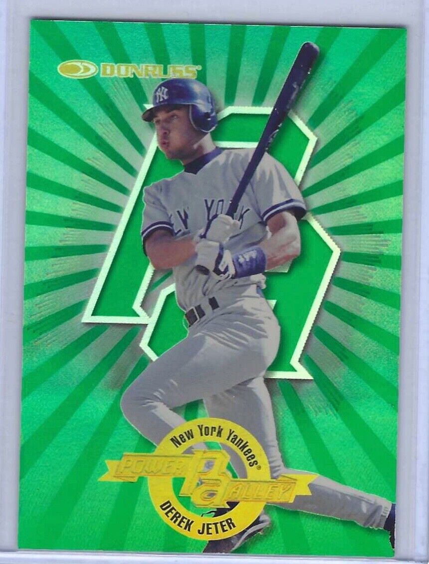 DEREK JETER 1997 DONRUSS POWER ALLEY GREEN INSERT #d 2747/4000