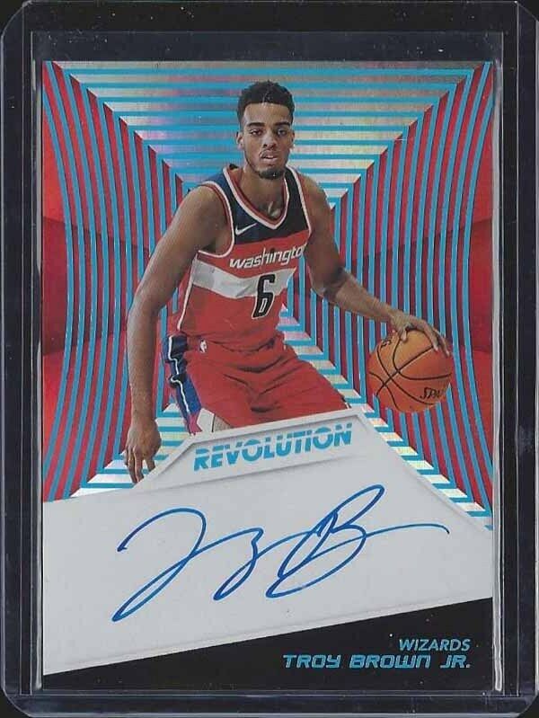 TROY BROWN 2018-19 PANINI REVOLUTION INFINITE ON CARD ROOKIE AUTO RC #D 24/25