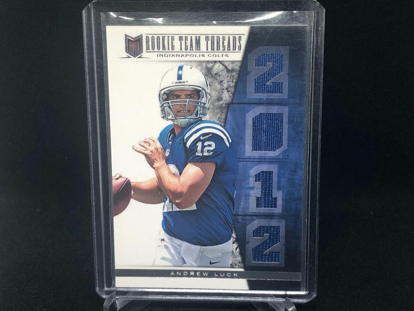 ANDREW LUCK 2012 PANINI MOMENTUM ROOKIE THREADS QUAD JERSEY RC #D 20/49