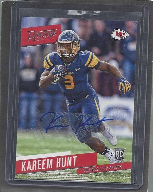 KAREEM HUNT 2017 PRESTIGE CHIEFS ROOKIE AUTO RC #300