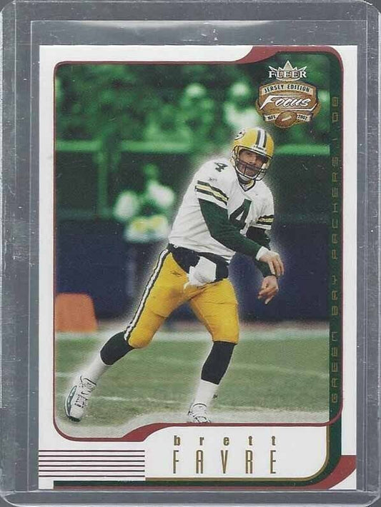 BRETT FAVRE 2002 FLEER FOCUS JERSEY EDITION CENTURY JERSEY NUMBERS RED #D 82/104
