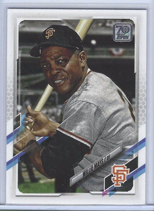 WILLIE MAYS 2021 TOPPS SERIES ONE SSP RARE VARIATION #227