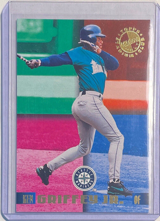 KEN GRIFFEY JR. 1995 TOPPS STADIUM CLUB MEMBERS ONLY #19