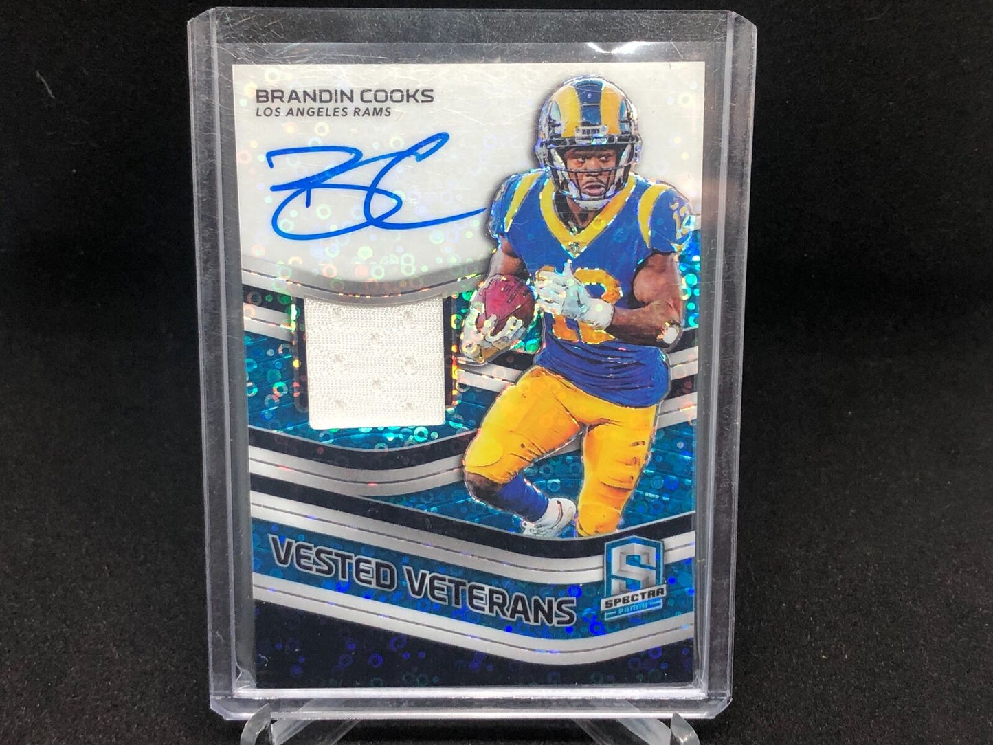 BRANDIN COOKS 2019 SPECTRA BLUE PRIZM VESTED VETERANS JERSEY ONCARD AUTO #D 3/35
