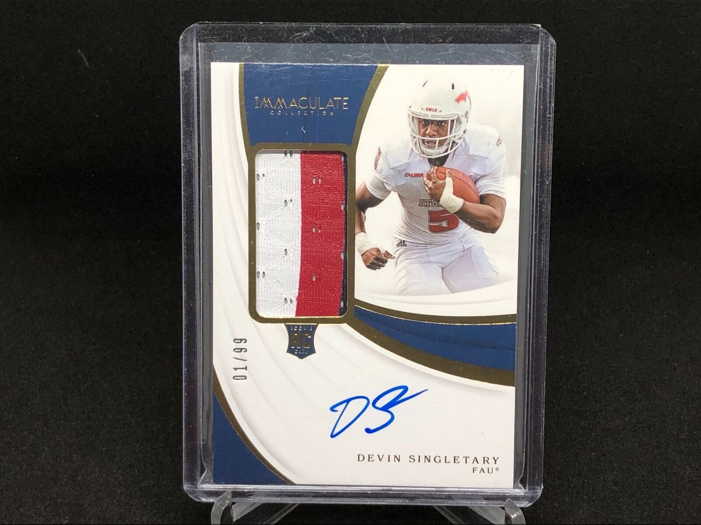 DEVIN SINGLETARY 2019 IMMACULATE COLLEGIATE 3 COLOR ROOKIE PATCH AUTO RC #D 1/99