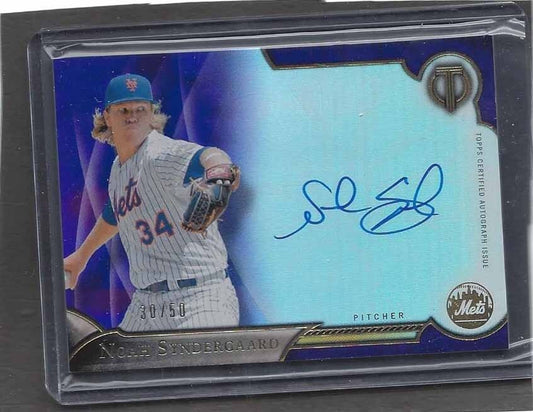 NOAH SYNDERGAARD 2016 TOPPS TRIBUTE PURPLE ON CARD METS AUTO #D 30/50