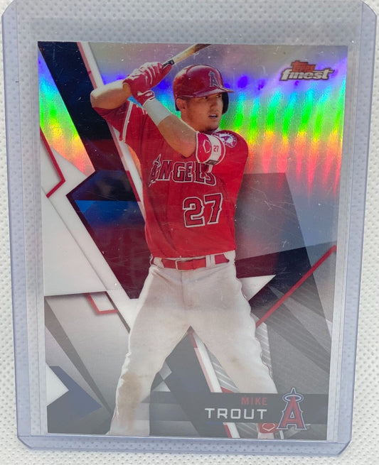 MIKE TROUT 2018 TOPPS FINEST REFRACTOR #50