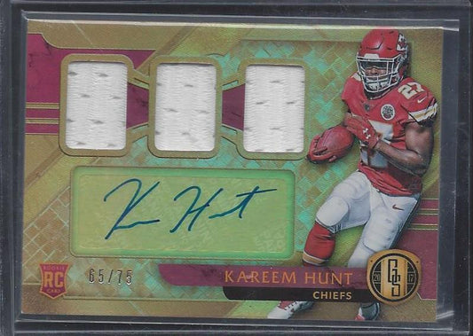 KAREEM HUNT 2017 GOLD STANDARD TRIPLE ROOKIE JERSEY AUTO RC #D 65/75