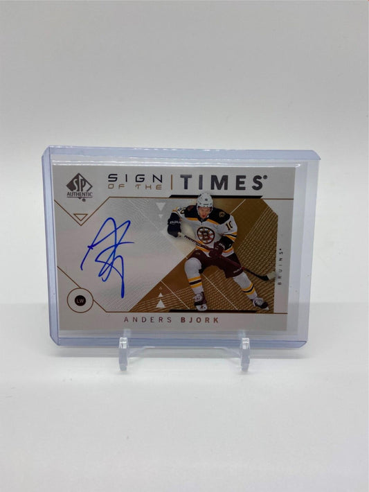 ANDERS BJORK 2018-19 UD SP AUTHENTIC SIGN OF THE TIMES ON CARD AUTO