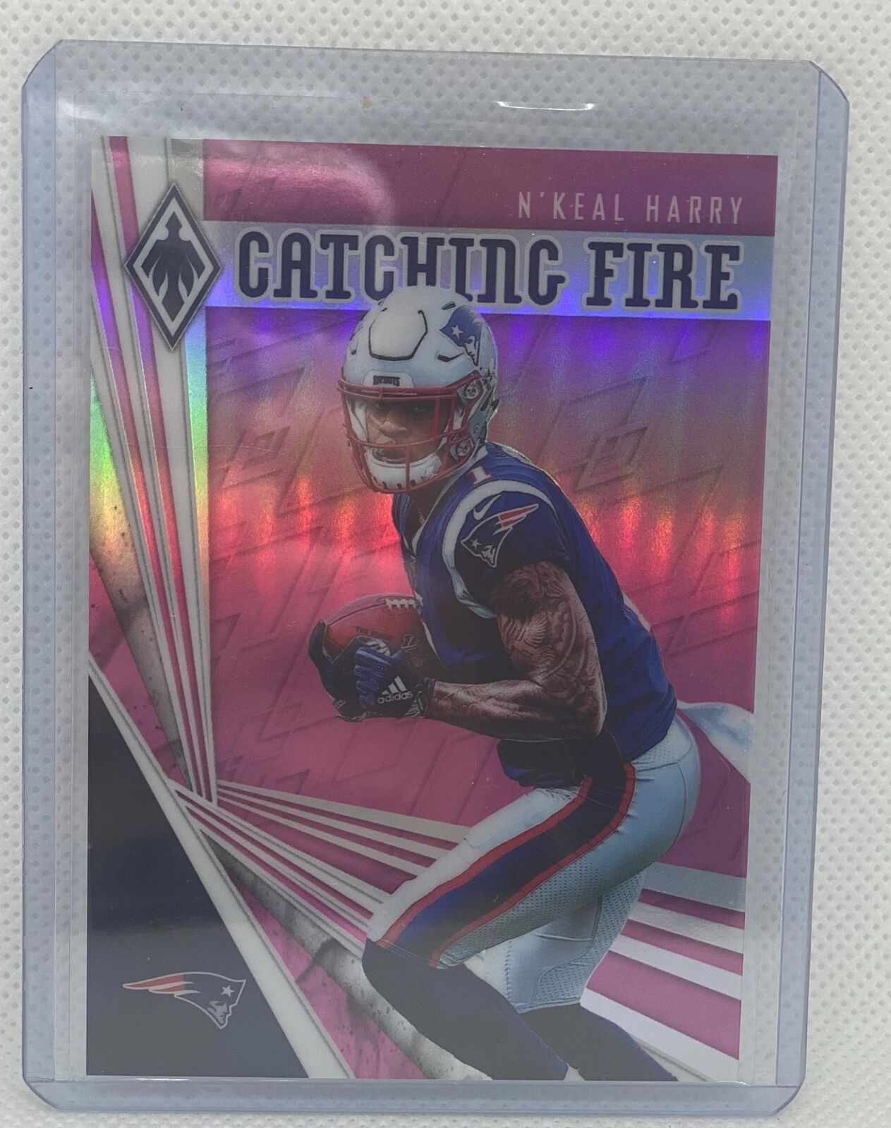 N'KEAL HARRY 2018 PANINI PHOENIX CATCHING FIRE PINK PRIZM #D 054/199