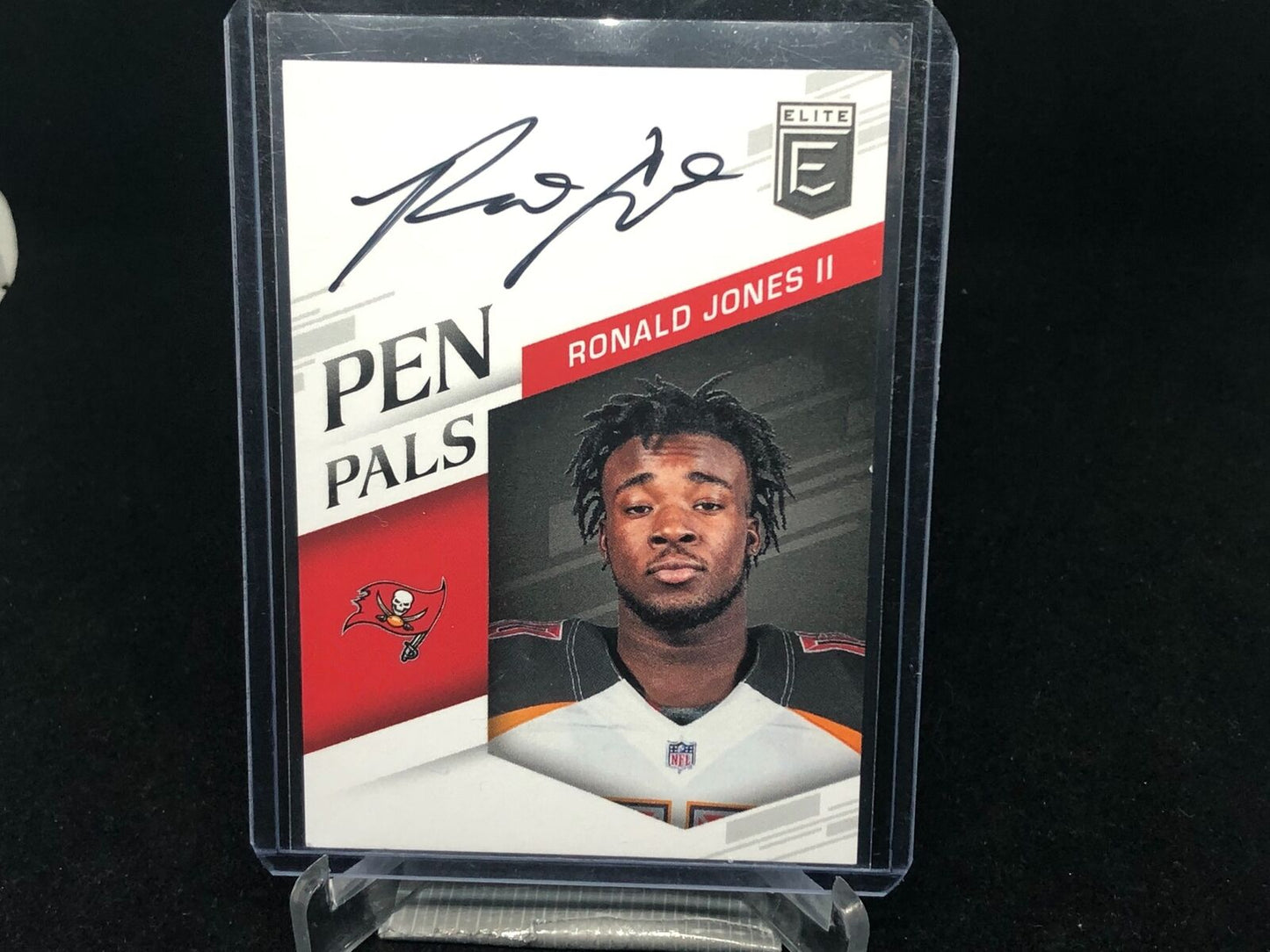 RONALD JONES II 2018 PANINI DONRUSS ELITE PEN PALS ON CARD AUTO RC
