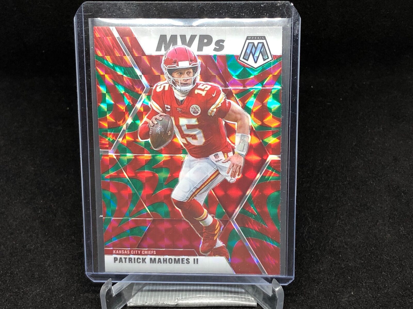 PATRICK MAHOMES II 2020 PANINI MOSAIC MVPS GREEN REACTIVE PRIZM # 297