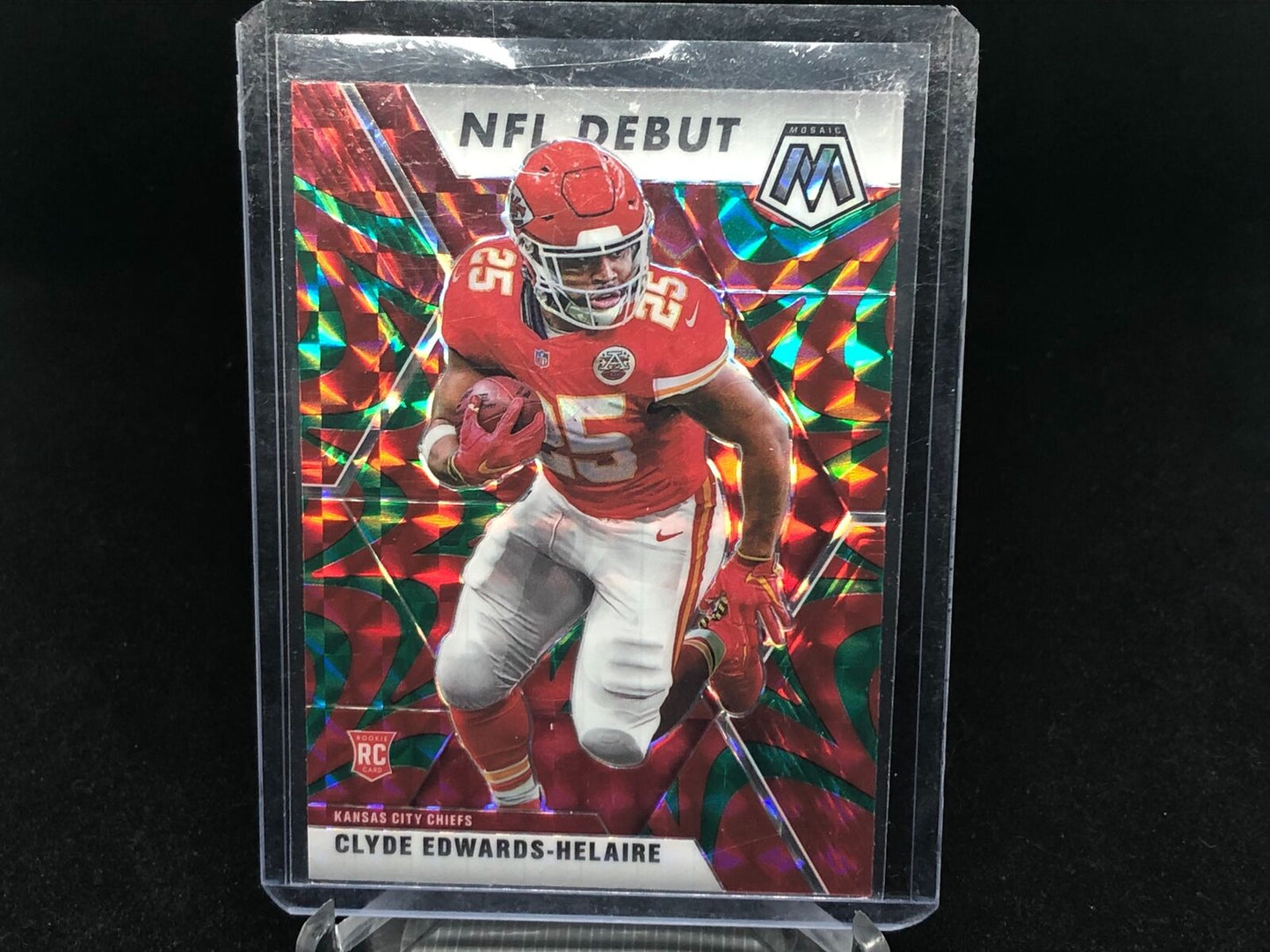 CLYDE EDWARDS HELAIRE 2020 PANINI MOSAIC NFL DEBUT GREEN REACTIVE PRIZM RC # 266