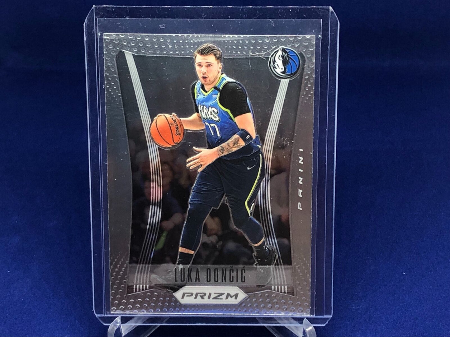 LUKA DONCIC 2020-21 PANINI PRIZM 2012-13 RETRO FLASHBACK # 3