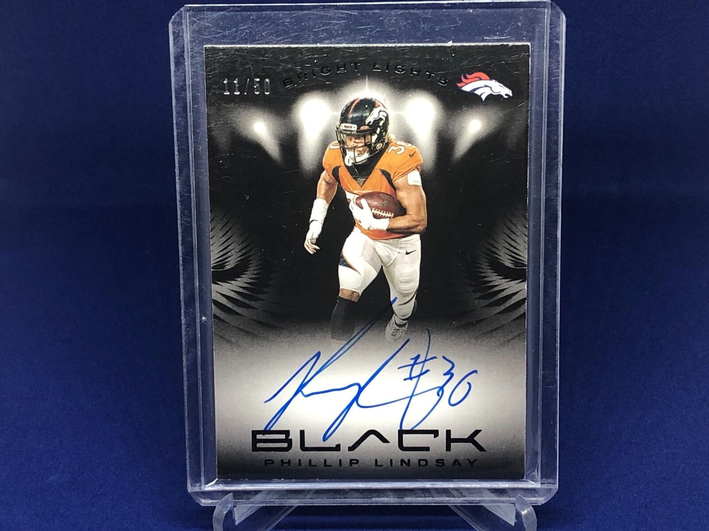 PHILLIP LINDSAY 2020 PANINI BLACK BRIGHT LIGHTS ON CARD AUTO #D 11/50