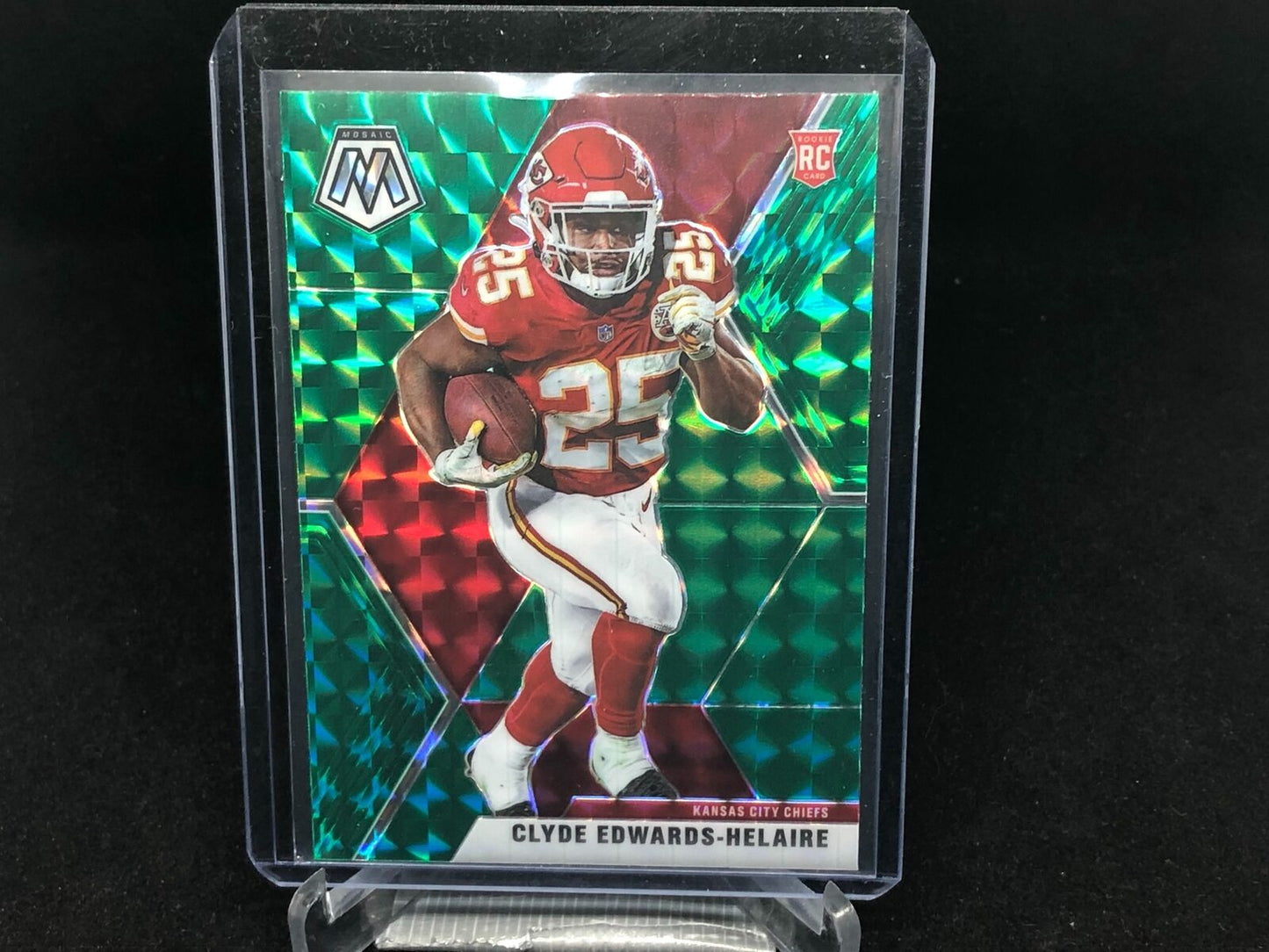 CLYDE EDWARDS HELAIRE 2020 PANINI MOSAIC GREEN PRIZM RC # 212