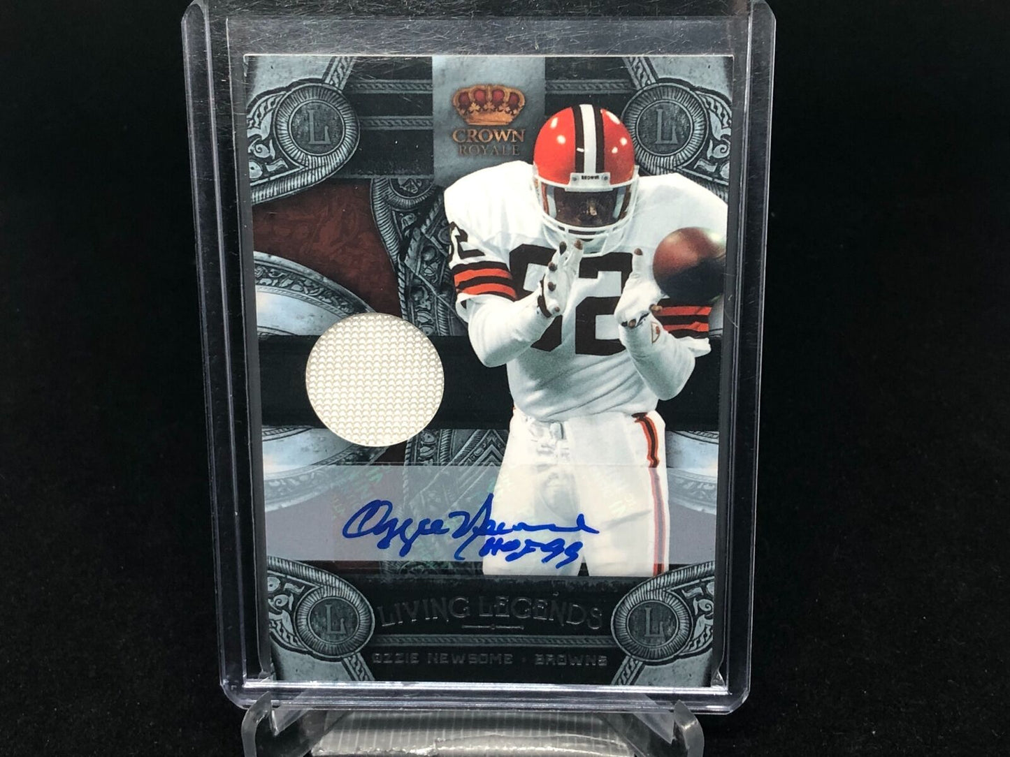OZZIE NEWSOME 2011 PANINI LIVING LEGENDS GAME WORN JERSEY AUTO #D 16/25
